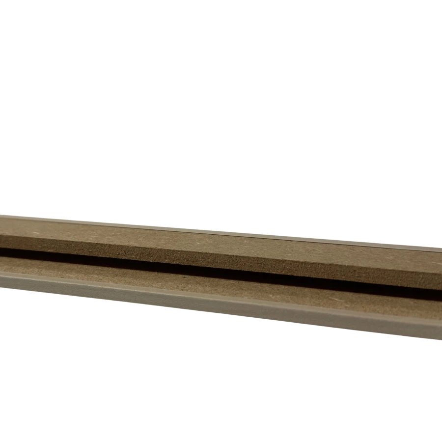 Provbit: Golvlist Mummola R2 MDF